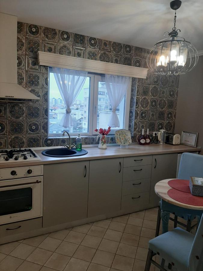 Appartamento Restauro Apartament Buzău Esterno foto