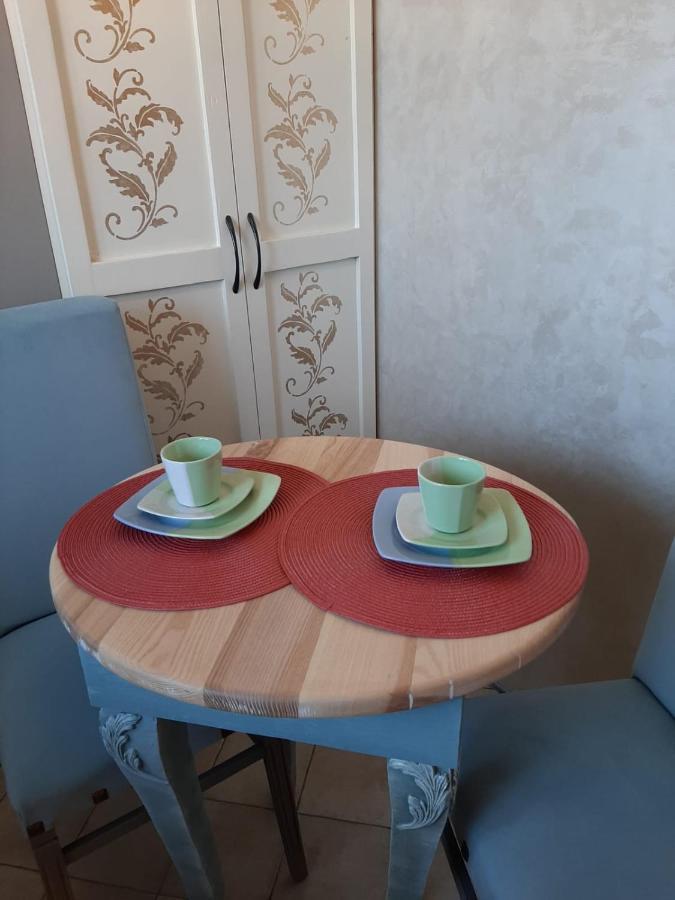 Appartamento Restauro Apartament Buzău Esterno foto
